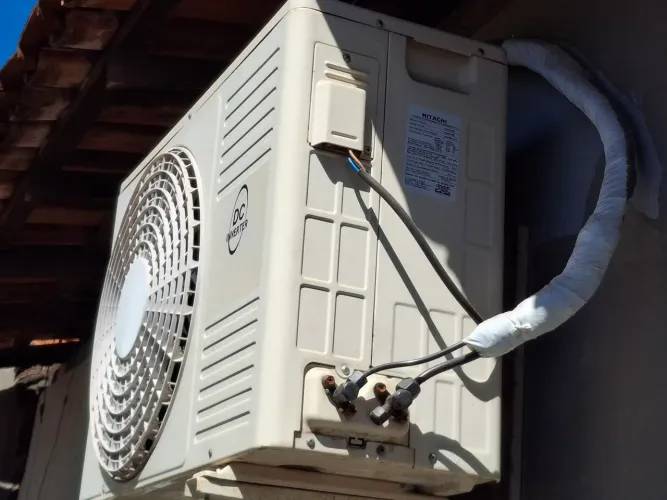 Vendo ar inverter 12.000 BTUs 950reais