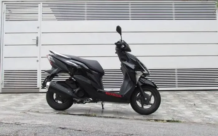 Honda elite 125