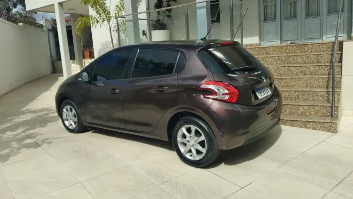 Peugeot 208 Active/active Pack 1.5 Flex 8V 5P 2015