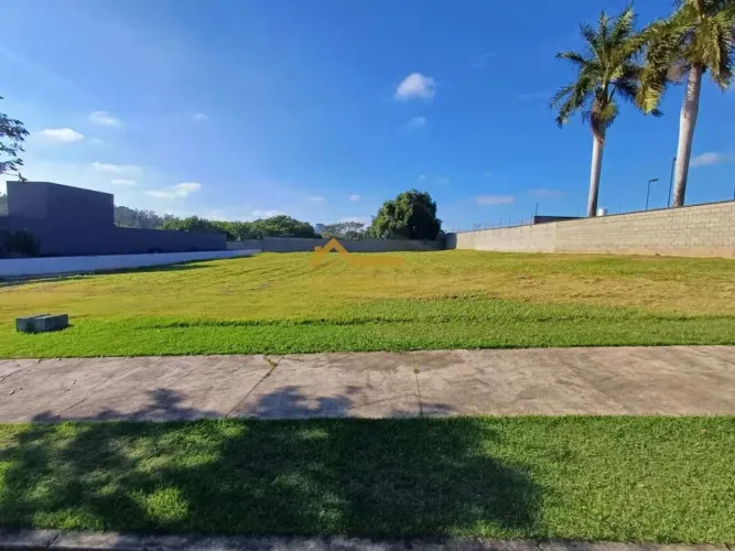Terreno à venda no Condomínio Saint Patrick em Sorocaba, 1149m²