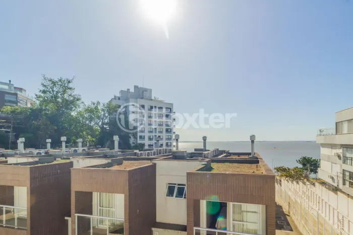 Casa em Condomínio à venda Avenida Padre Cacique, Praia de Belas - Porto Alegre