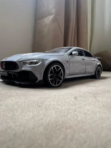 Réplica Miniatura de Ferro Mercedes-Bens Brabus Rocket 900