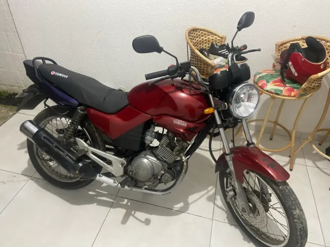 Yamaha ybr 125 ED vermelha 