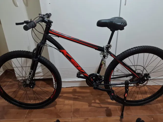 Bicicleta muito nova