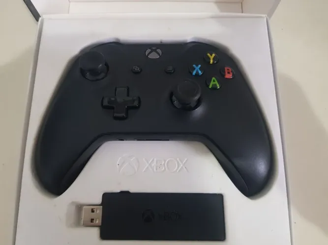Controle XBOX com adaptador para PC Original