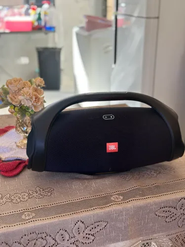 JBL Boombox 2
