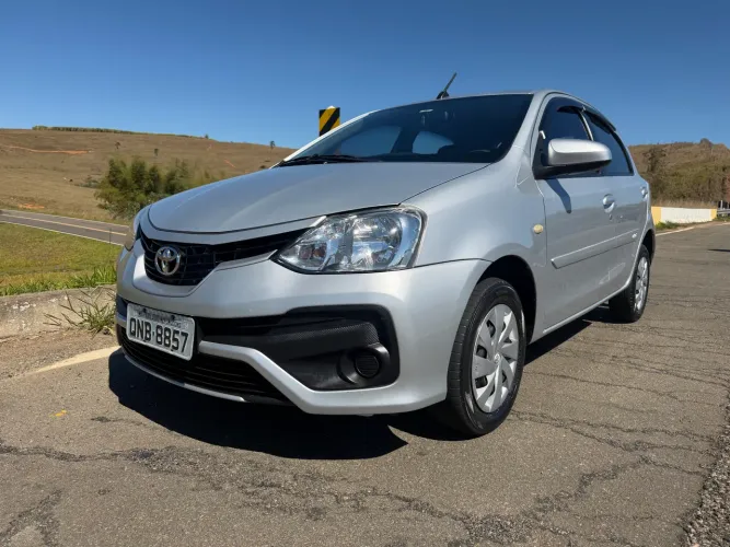 Toyota Etios XS 1.5 Flex 16V 5P Mec. 2018