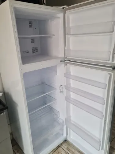 Geladeira Panasonic 