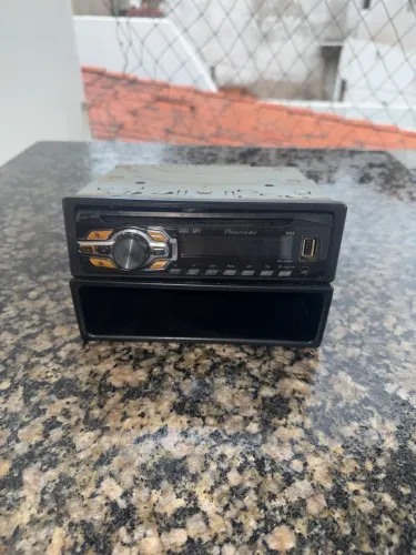 Rádio Pioneer DEH-1480UB USB MP3 CD Player Original