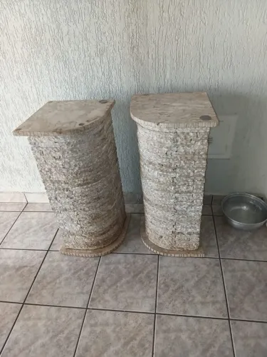 Venda de pés de mesa em mármore