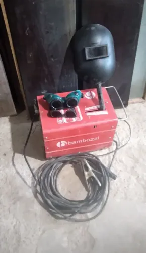 Máquina de solda e acessórios 