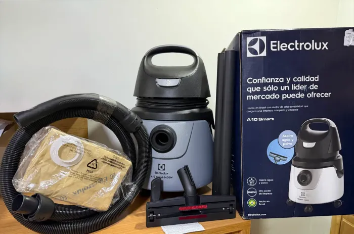 Aspirador de pó e água Electrolux 1.400w A10Smart