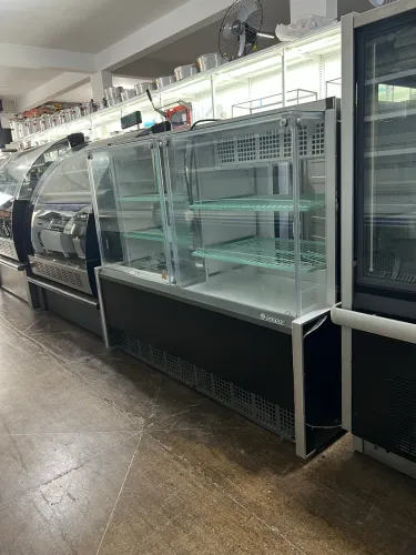 VITRINE REFRIGERADA