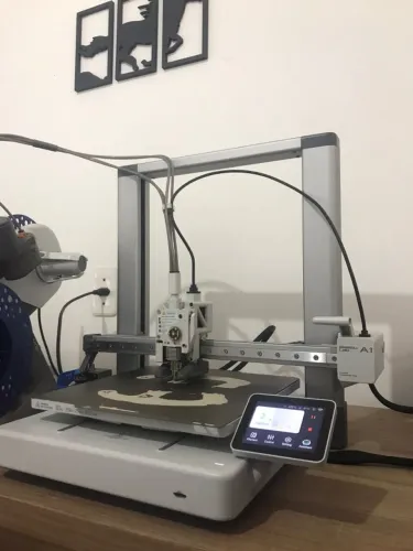 Impressora 3D BambuLab A1 COMBO (AMS COLORIDO) + FILAMENTOS