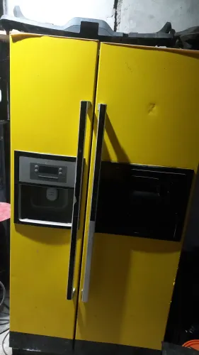 Vendo geladeira duas portas