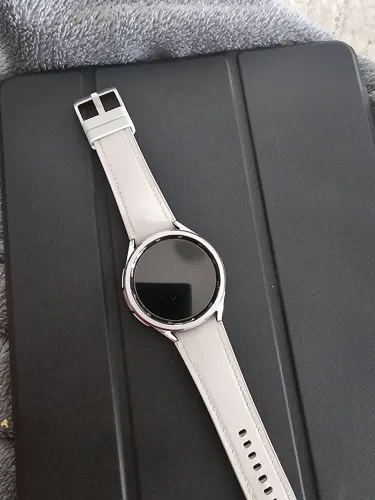 Galaxy watch classic 6 lte 47 mm