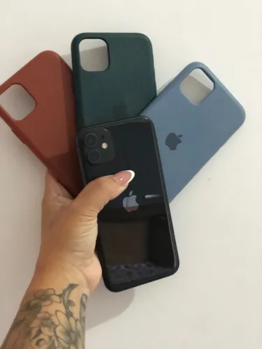iPhone 11 128 gigas com documento e garantia