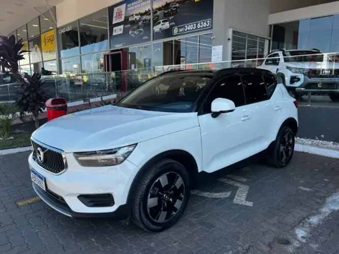 Volvo XC40 T-4 2.0 190cv FWD 2019