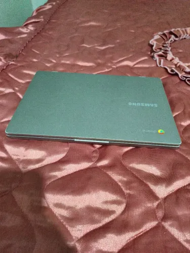 Chromebook