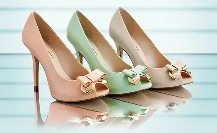 Scarpin Jorge Bischoff (Couro, Verde Pastel)