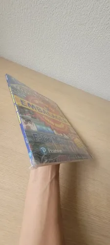 Livro Design De Embalagens - Novo e Lacrado