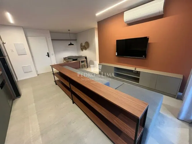 Apartamento de 2 quartos, 1 suíte, 2 vagas de garagem - Condomínio Artem - Jardim Anália F