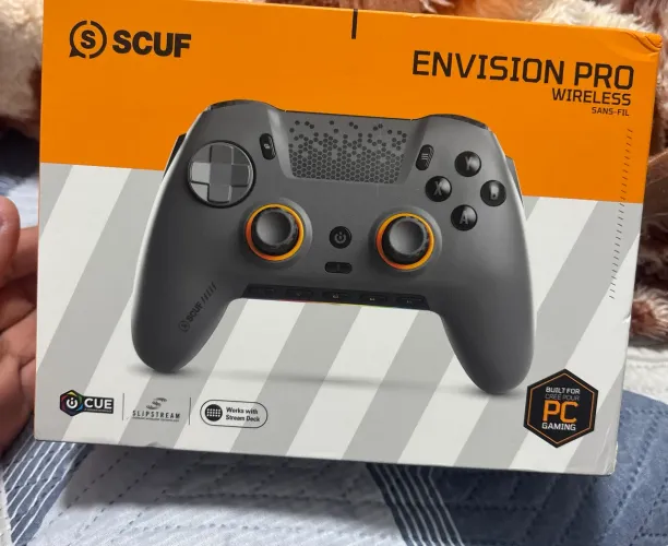 Scuf envision pro v2 pc ( valor negociável )
