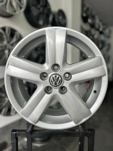 Jogo de rodas Volkswagen Fox aro 15