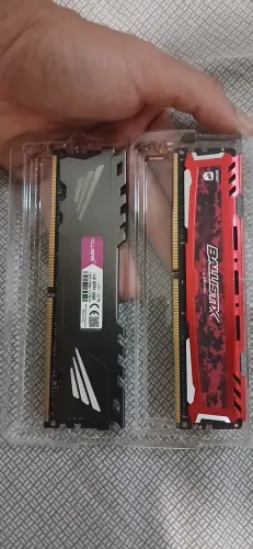 Memória RAM DDR4 16gb 8x2