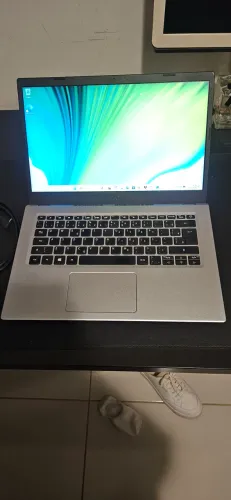 Notebook Acer i3