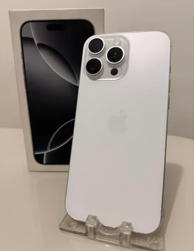 iPhone 16 Pro Max 256GB Branco