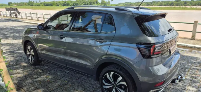 Volkswagen T-Cross Highline 1.4 TSI Flex 16V 5P AUT 2025