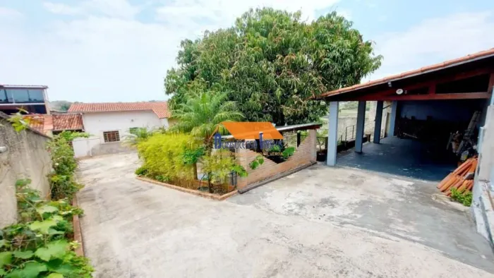 Casa de 3 quartos no bairro Heliópolis