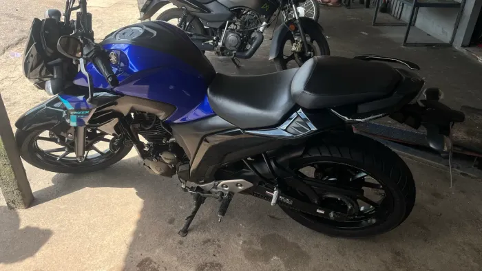 Fazer 250, estado de nova!