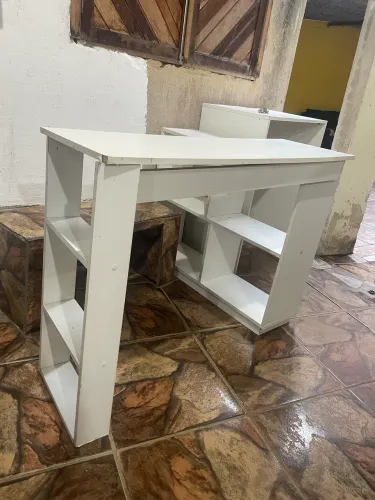 Mesa de manicure/ nails designer 