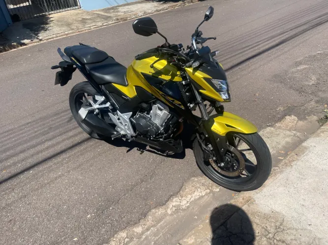 Cb 300f abs