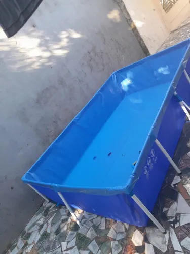 Vendo piscina 3 mil litros