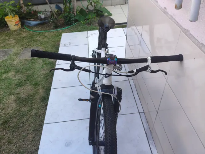 Bike com peças trocadas