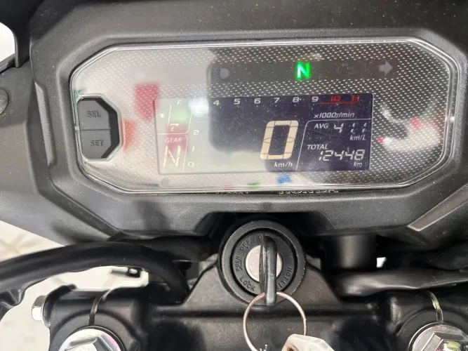 Bros 160