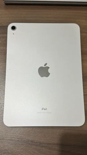Apple iPad 10