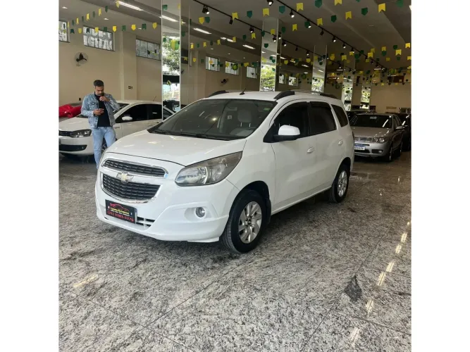 Chevrolet Spin LTZ 1.8 8V Econo.flex 5P Mec. 2015