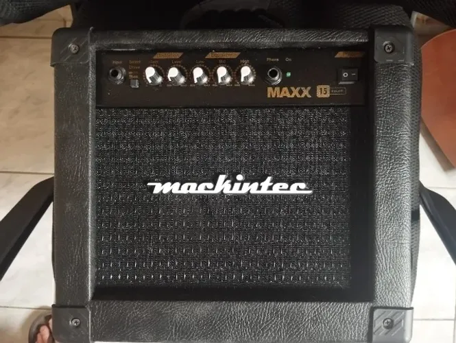 Amplificador de Guitarra Mackintec Maxx 15 15W Bivolt