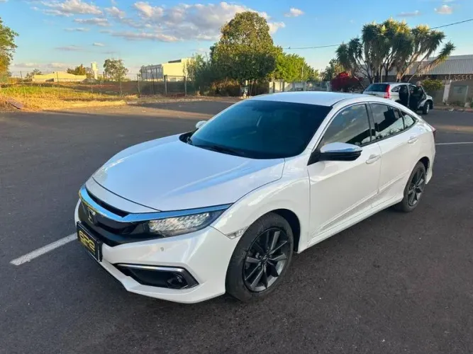 Honda Civic Sedan EXL 2.0 Flex 16V Aut.4p 2021