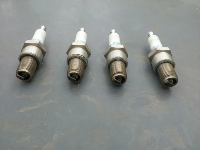 Velas de ignição NGK para GM 