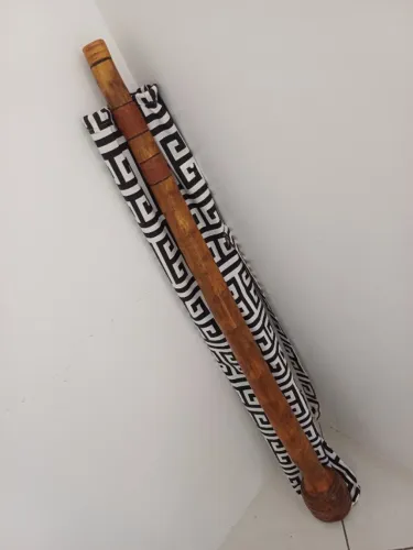 Didgeridoo (instrumento muscical)
