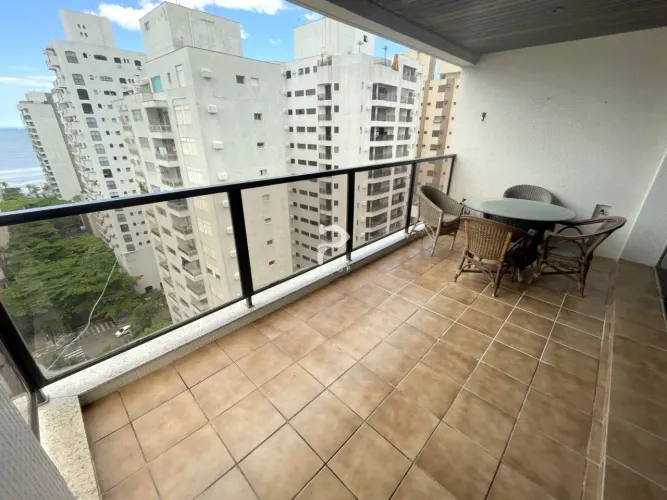 Apartamento com vista para o mar, 3 dormitórios, Pitangueiras, Guarujá