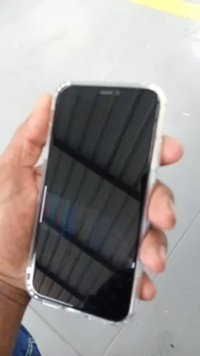 iPhone XR impecável