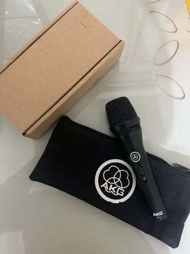 Microfone AKG