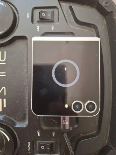 Samsung galaxy zflip 6