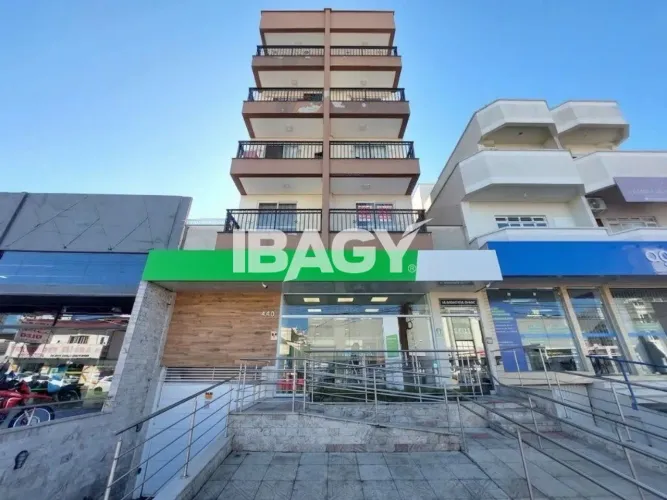 Excelente Apartamento 2 dormitório(s) em Barreiros - São José